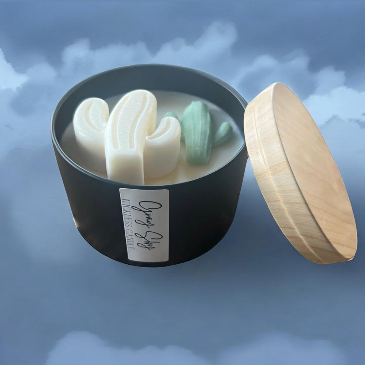 Gray Sky Wickless Candle
